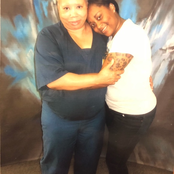 Meet your Posher, Tanesha - Picture 5 of 6